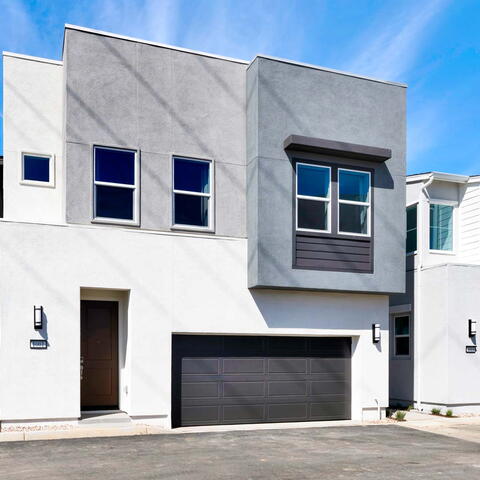 1001 E Overlook Drive Listing Image Thumbnail #1