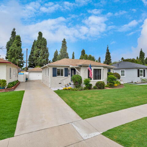 5423 Dunrobin Avenue Listing Image Thumbnail #1