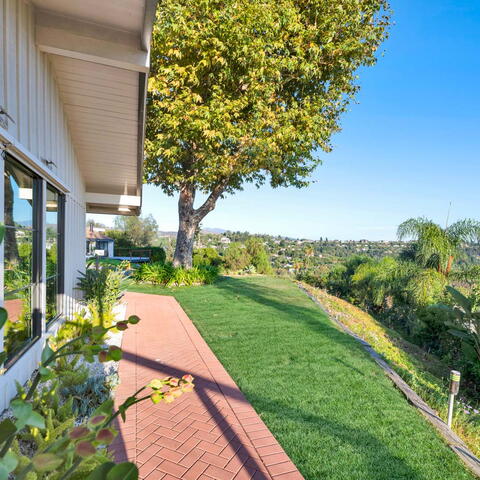 19422 Holiday Lane Listing Image Thumbnail #23