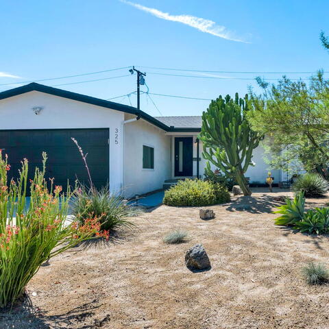 325 N Russell Avenue Listing Image Thumbnail #1