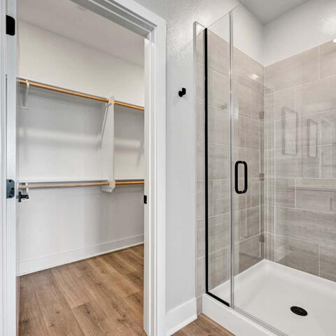 1001 E Overlook Drive Listing Image Thumbnail #10