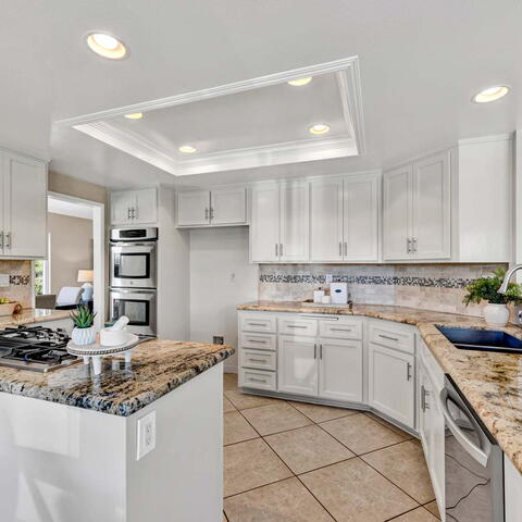 2441 N Cottage Hill Drive Listing Image Thumbnail #8