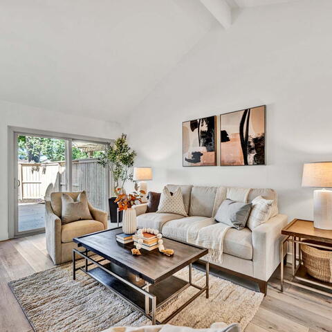 25 Clover Hill Lane #106 Listing Image Thumbnail #4