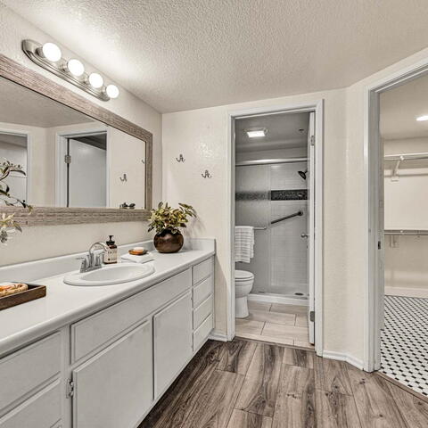 2800 Keller Drive #242 Listing Image Thumbnail #10