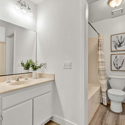 25 Clover Hill Lane #106 Listing Image Thumbnail #11