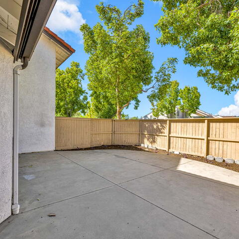 25 Clover Hill Lane #106 Listing Image Thumbnail #13