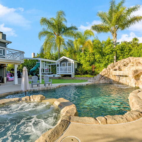 24132 Via Luisa Listing Image Thumbnail #3
