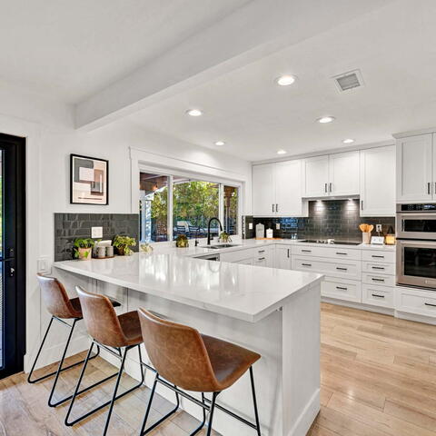24132 Via Luisa Listing Image Thumbnail #6